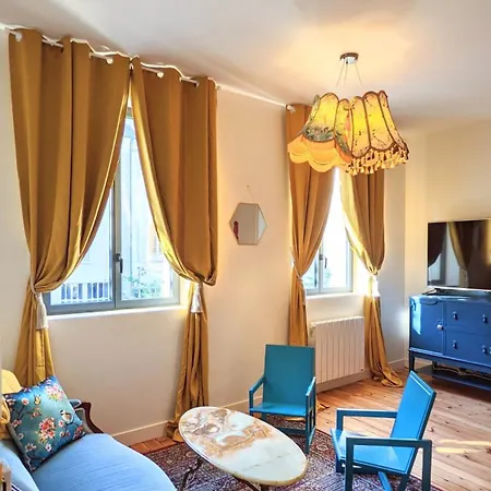 Holiday home Maison Familiale - Centre - 2